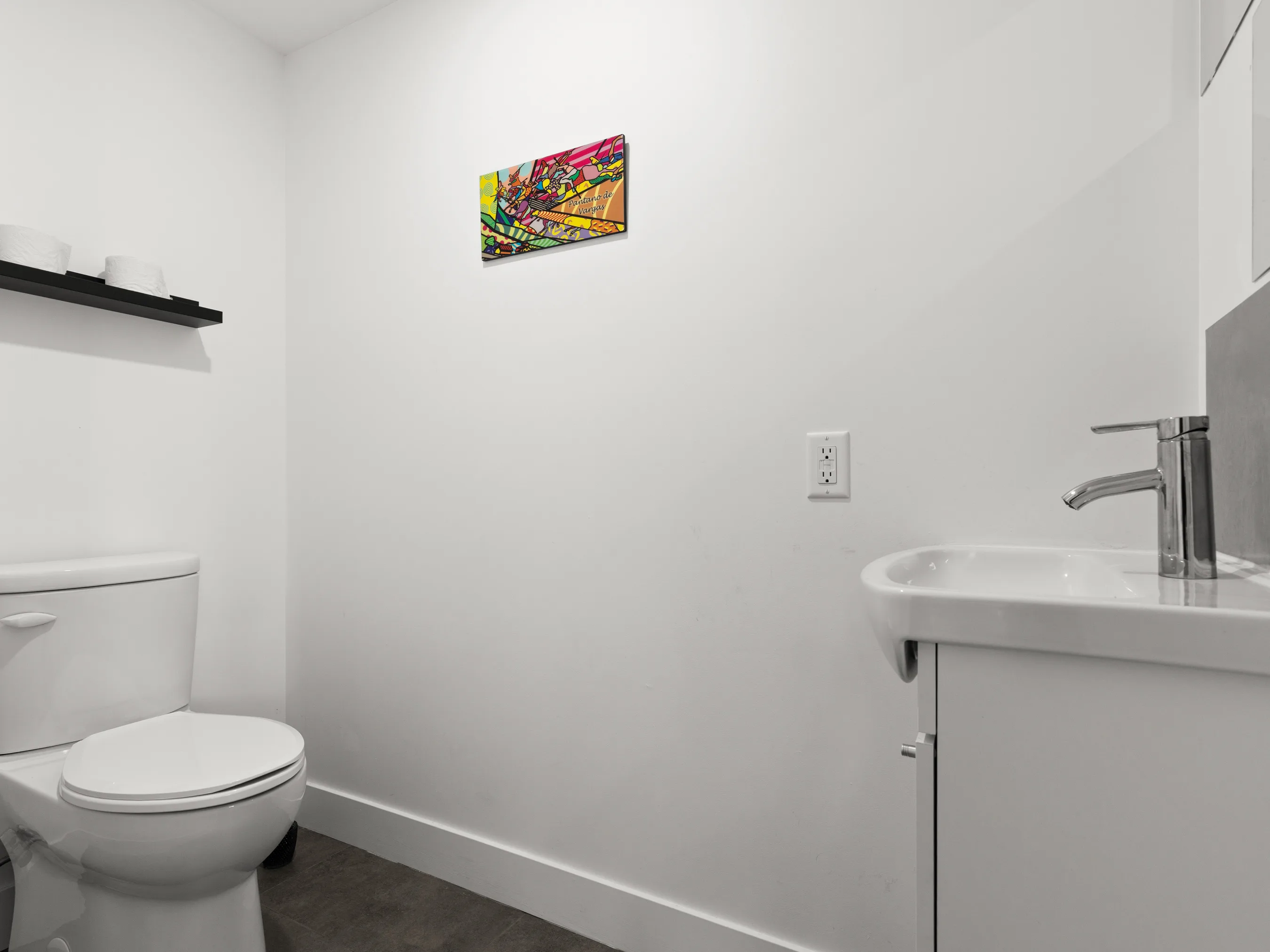 Ground-floor toilet of Le Bellissime chalet