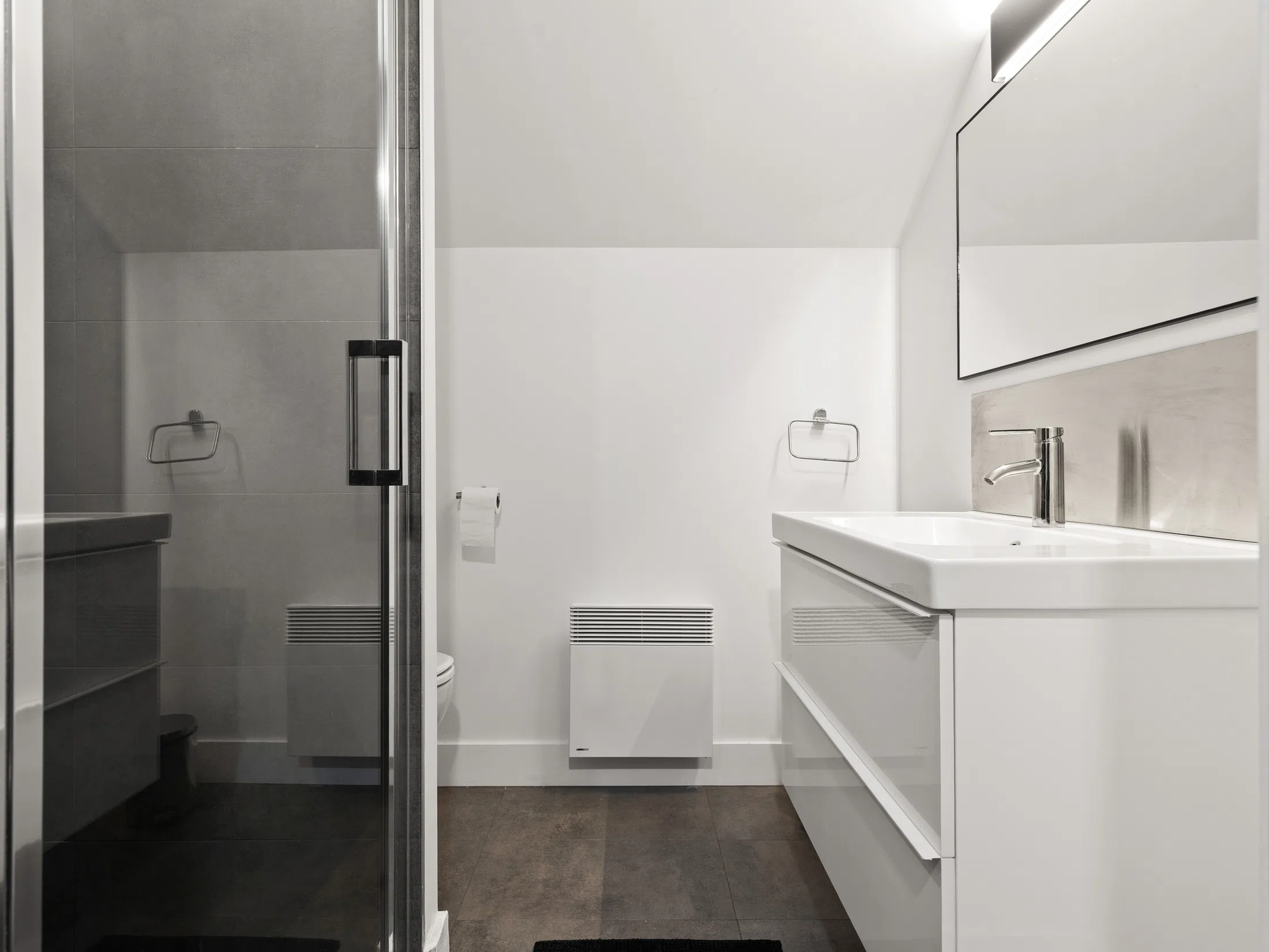 Bedroom 4 powder room of Le Bellissime chalet