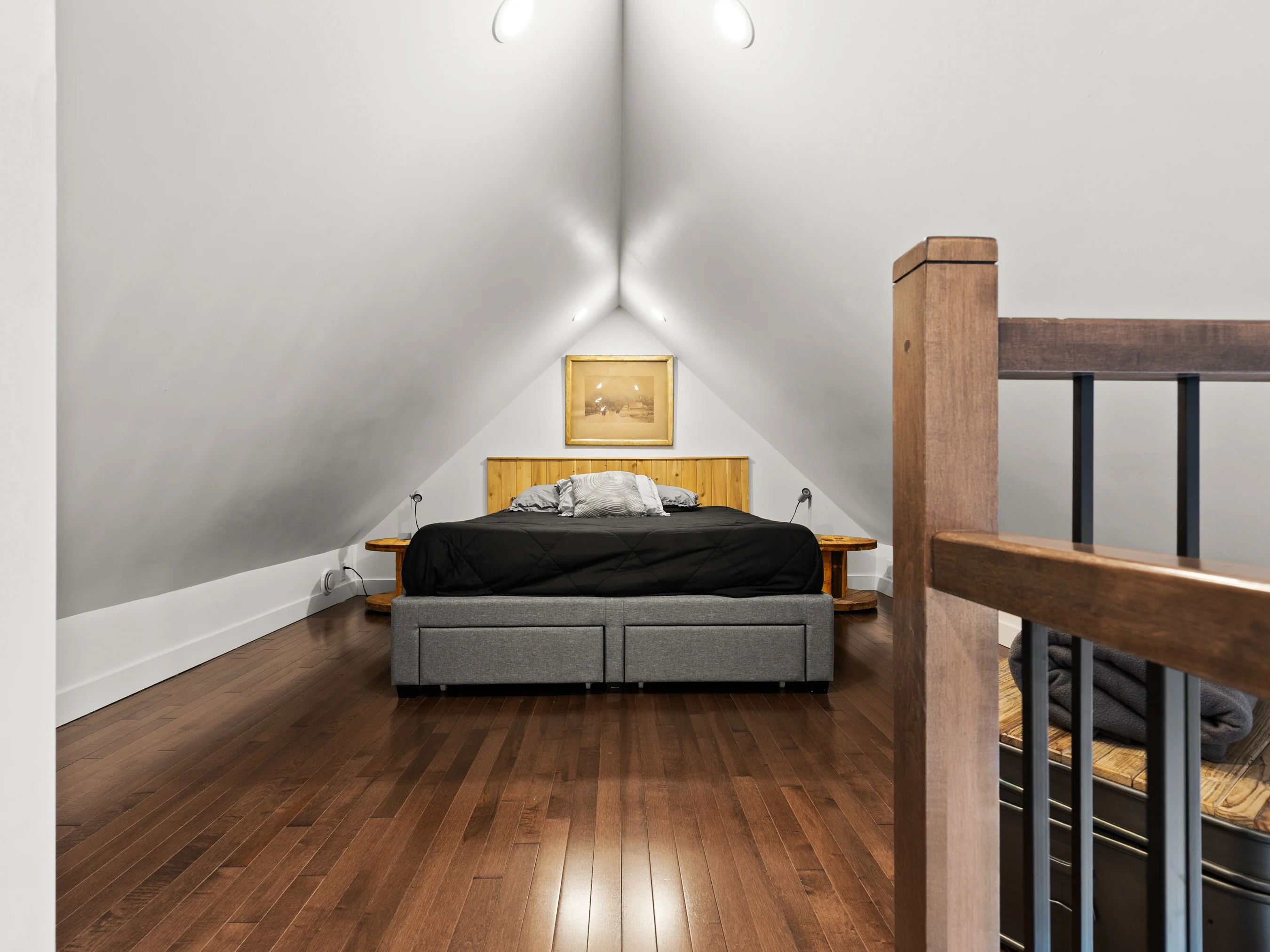 Chambre en mezzanine du chalet Le Romantique