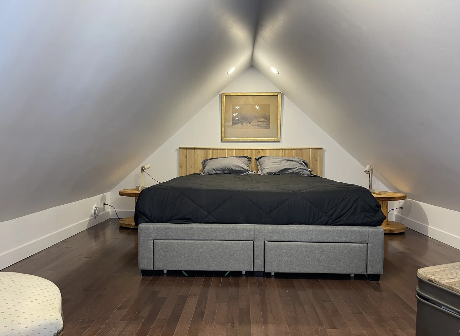 Bedroom 1 of Le Romantique chalet